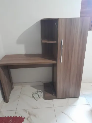 Penteadeira ou escrivaninha