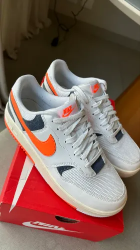 Tênis Nike 