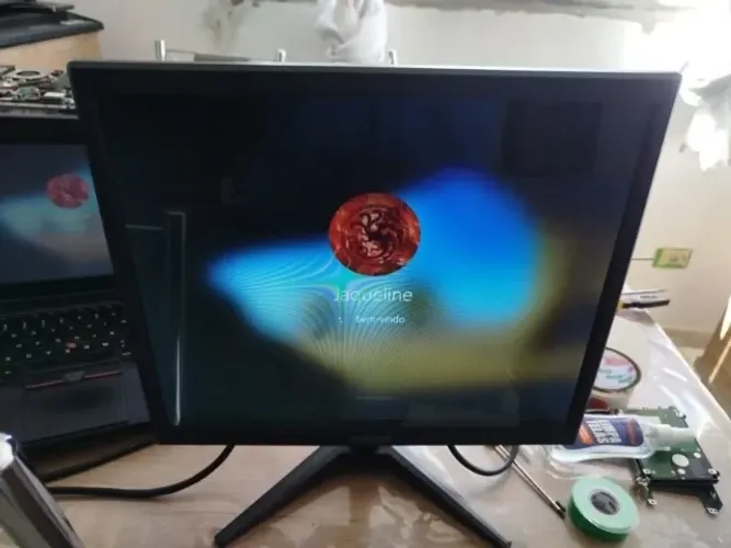 Monitor 17 Polegadas HDMI VGA