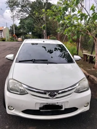 Toyota Etios XLS 1.5 Flex 16V 5P Mec. 2015