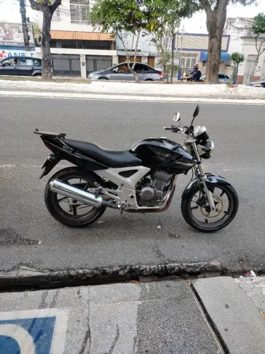 CBX Twister 2006 ótimo estado