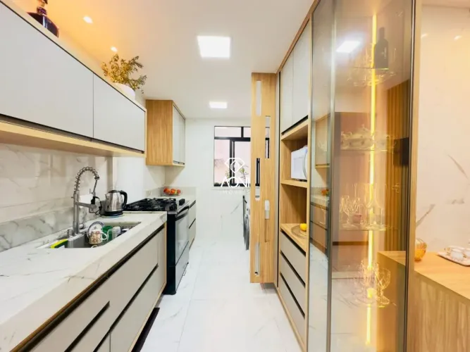 Apartamento com 3 dormitórios à venda, 100 m² por R$ 980.000,00 - Praia da Costa - Vila Ve
