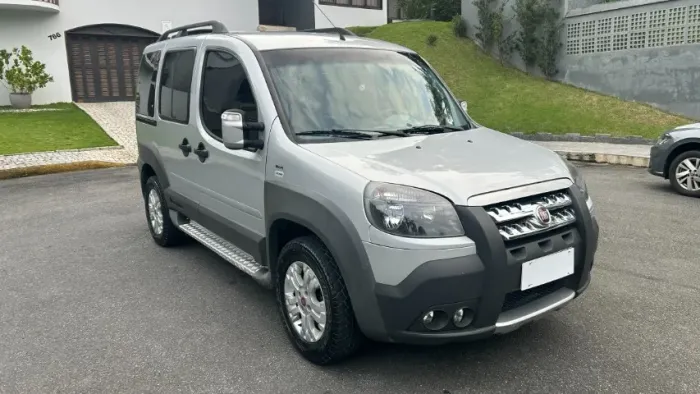 Fiat Doblo Adv/adv Tryon/locker 1.8 Flex 2011