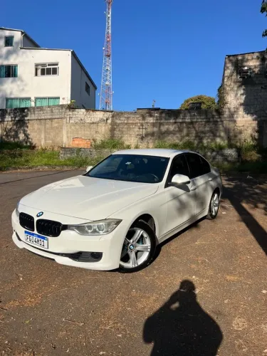 BMW 320I A Modern/sport TB 2.0/a.flex 16V 4P 2013