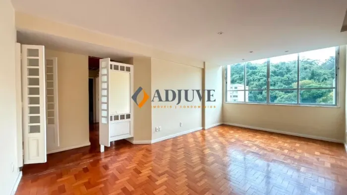 Apartamento com 2 quartos no Bairro Centro