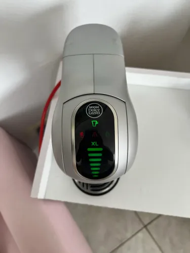Cafeteira Expresso Nescafé Dolce Gusto, Arno, Genio S Touch DGS4, 220v