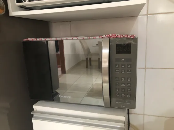Microondas Inox Panasonic 34l
