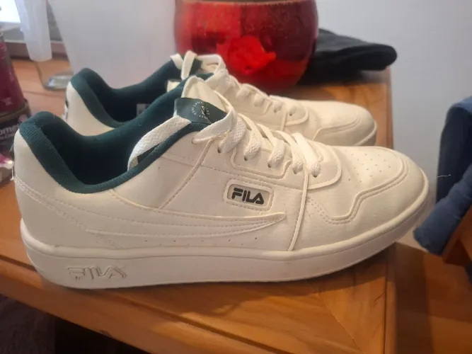 TENIS Fila 42 couro