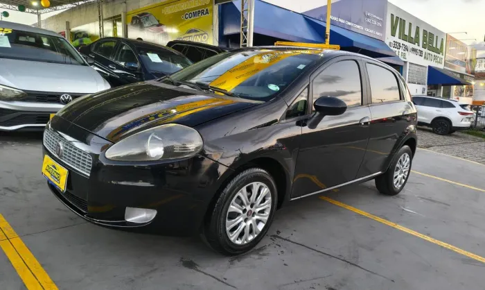 Fiat Punto Attractive 1.4 Fire Flex 8V 5P 2011