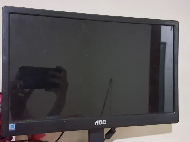 Monitor AOC
