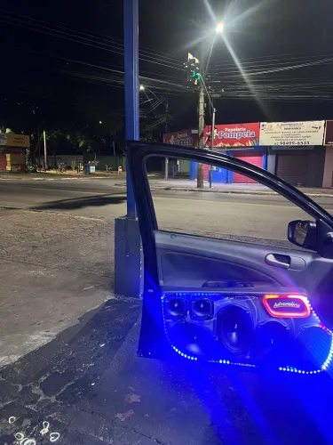 Meio forro gol g5 g6 com 6x9 e led 4d com caixa pra dois graves 