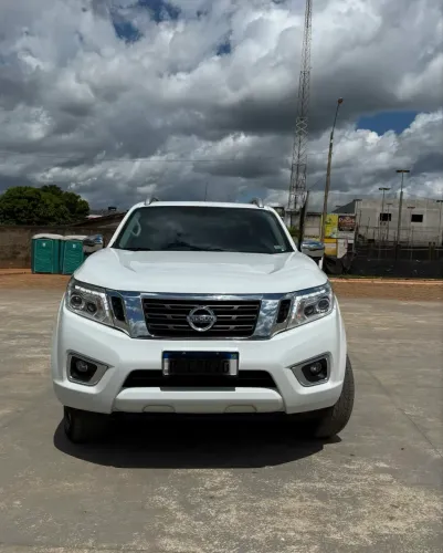Nissan Frontier LE CD 4X4 2.3 Bi-TB Diesel Aut. 2022