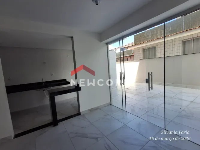 Apartamento em Rua do Carmelo - Santa Mônica - Belo Horizonte/MG
