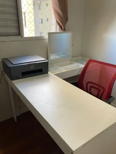 Escrivaninha/Penteadeira