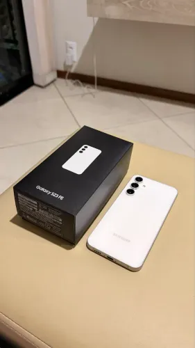 Samsung S23 FE 256GB Branco