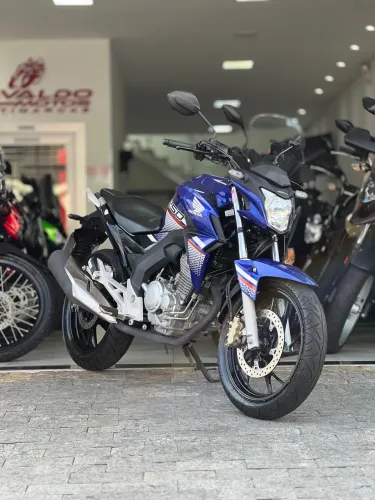 Honda CB250F Twister 2022