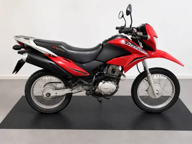 Vende-se NXR Bros 150 ES 