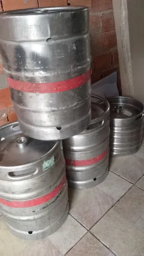 Vendo barris de chopp