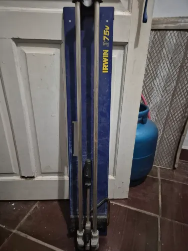 Cortador de Pisos e Azulejos Irwin 375V (75cm)