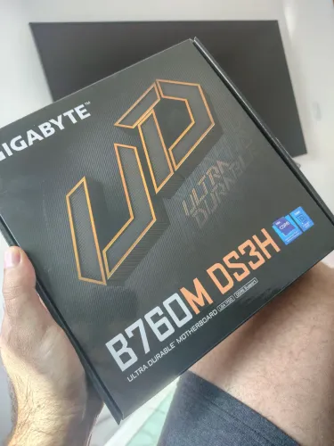 B760m ddr5 lacrada com NF Intel 12/13/14 geração