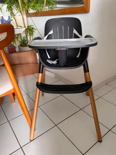 Cadeira de Alimentação Burigotto Poke - Ótimo Estado