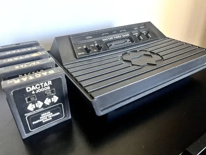 Dactar Video Game + Cartuchos ? Console Retrô Não Testado