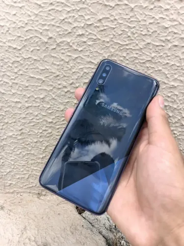 A30s 64gb semi novo, barato pra hoje!