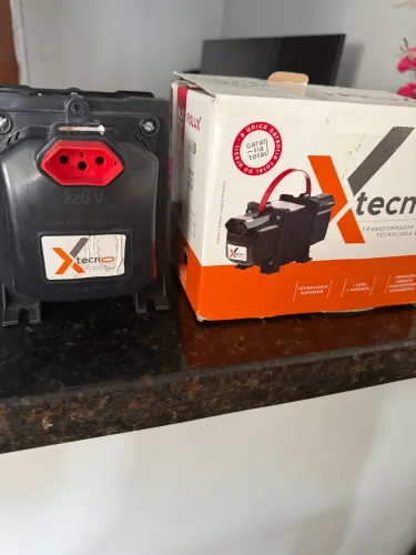 AUTOTRANSFORMADOR 7000VA FIOLUX