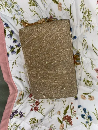 Clutch de festa
