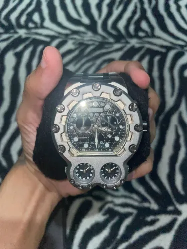 Relógio invicta magnum aço inox, vedado e a prova d?água