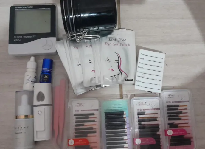 Produtos alongamento de cílios