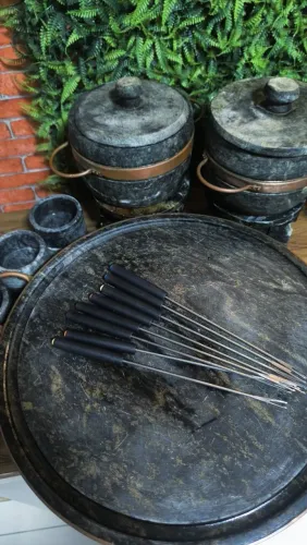 Jogo de Fondue Pedra de Sabão completo 