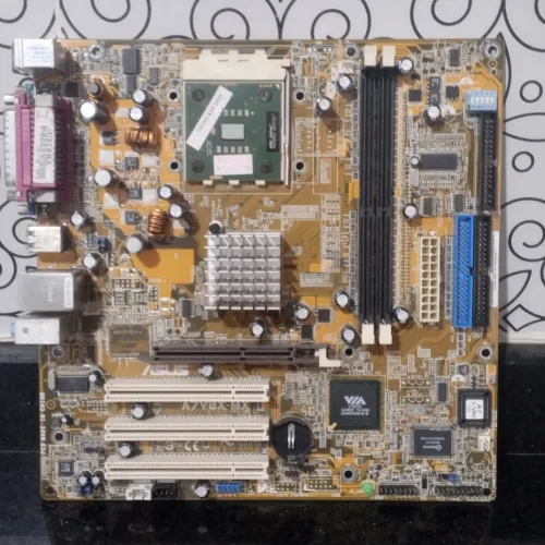 Placa mãe + processador antigo