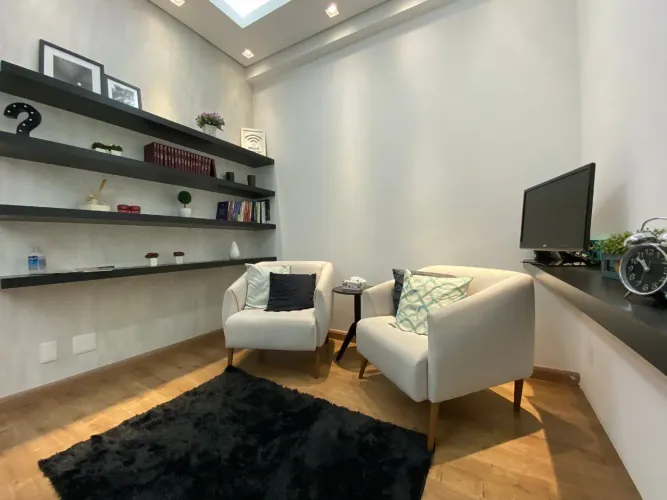 SALA MOBILIADA NA SAVASSI 44M² COM BANHEIRO