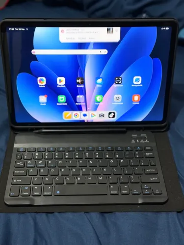 Redmi Pad 2 Pro 256GB (8GB RAM) + Capa Teclado + Caneta - Menos de 1 mês de uso