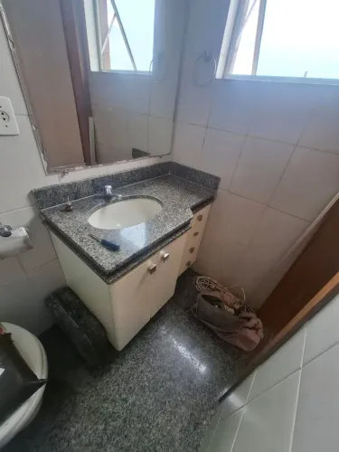 Vendo box de banheiro