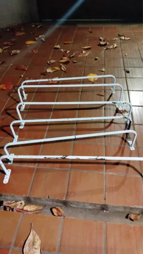 Araras de parede 