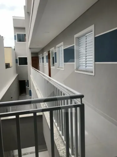 Excelente Condomínio fechado Parque Vitória 2 dormitórios próximo ao Metrô e Shopping Tucu