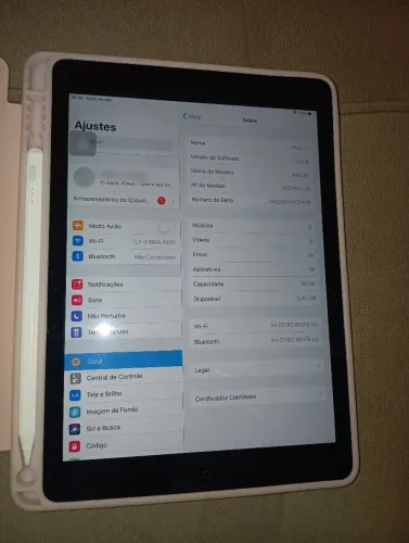 iPad Air 2 + capa magnética + capa de borracha + caneta e carregador