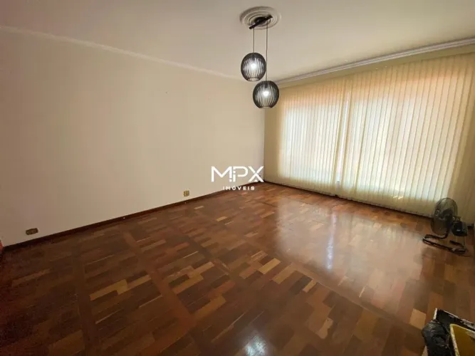 Casa à venda em Piracicaba, Vila Independência, com 3 quartos, com 180 m²