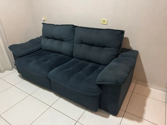 Vendo Sofá Retrátil Usado