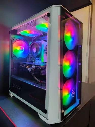 pc gamer RX 5700xt 8gb, Ryzen 5500 ,2x8gb ram 3200mhz, ssd 256gb, fonte msi mag de 650w..