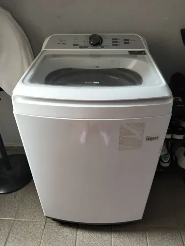 Máquina de lavar Midea 13 kg