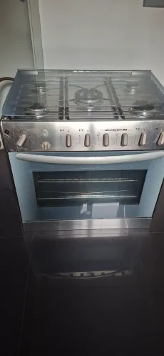 Fogão GE cinco bocas