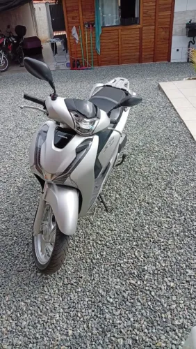 Honda sh150i top top top