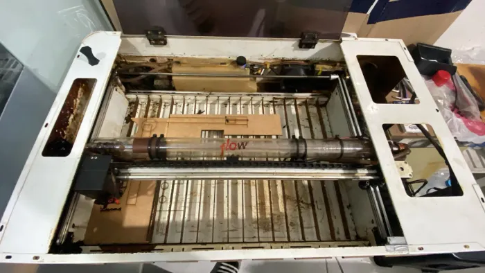 Máquina de corte laser Due Flow