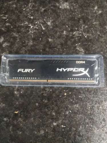 Memória Hyperx Fury RAM DDR4 8Gb com discipador.