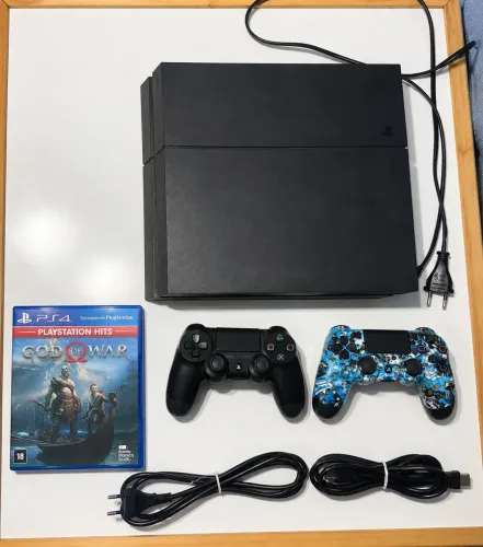 PS4 + 2 CONTROLES - COMPLETO
