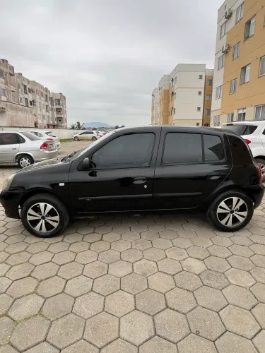 Renault Clio Campus Hi-flex 1.0 16V 5P 2010
