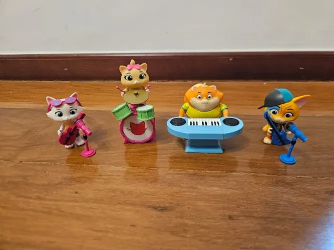 Playset 44 Gatos (Lampo, Milady, Pilou e Almôndega)